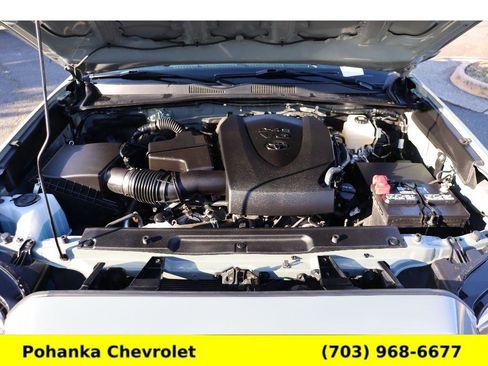 Used 2023 Toyota Tacoma TRD Off-Road image 35