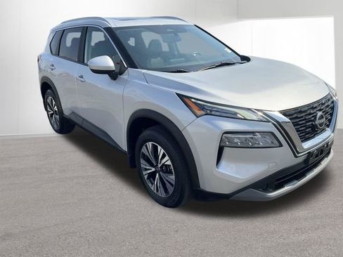 Certified 2023 Nissan Rogue SV w/ SV Premium B Package image 3