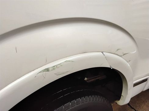 Used 2013 Ford F150 Platinum image 18