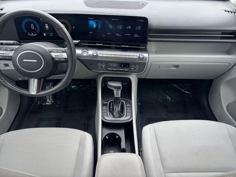 Used 2025 Hyundai Kona SEL image 29