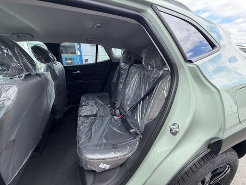New 2026 Chevrolet Trax ACTIV w/ Driver Confidence Package FWD image 10