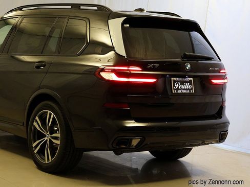 Used 2027 BMW X7 xDrive40i w/ M Sport Package AWD/4WD image 8
