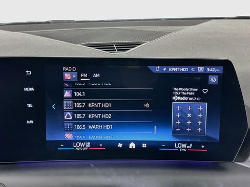 Used 2025 BMW 228i xDrive AWD/4WD image 21
