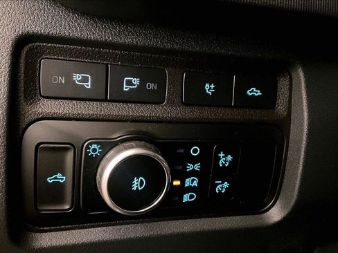 Used 2024 Ford F350 Platinum w/ Tremor Off-Road Package image 30