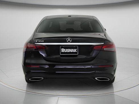 Used 2022 Mercedes-Benz E 350 Sedan image 5