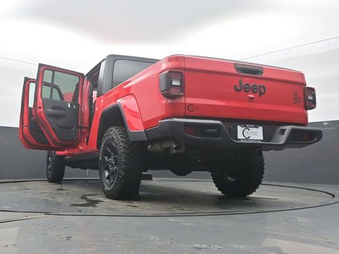 Used 2024 Jeep Gladiator Sport image 60