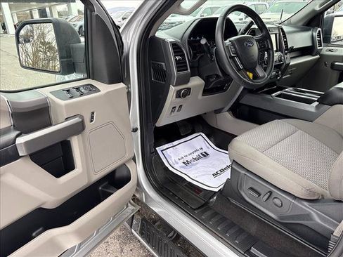 Used 2020 Ford F150 XLT w/ Equipment Group 302A Luxury image 11