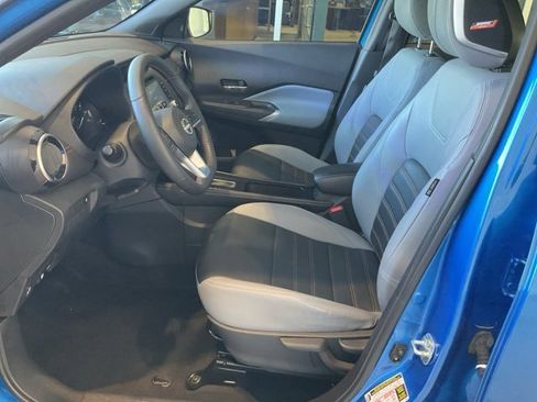 Used 2023 Nissan Kicks SR w/ SR Premium Package image 4