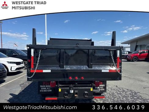 Used 2023 RAM 3500 Tradesman w/ Chrome Appearance Group AWD/4WD image 5