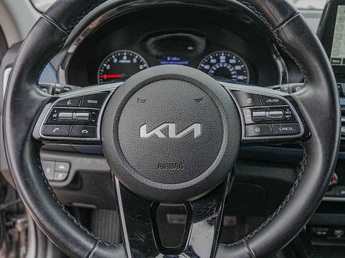 Certified 2023 Kia Seltos S w/ Navigation Package image 12