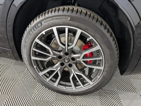 New 2025 Maserati Grecale GT AWD/4WD image 17