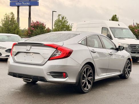 Used 2019 Honda Civic Sport image 10