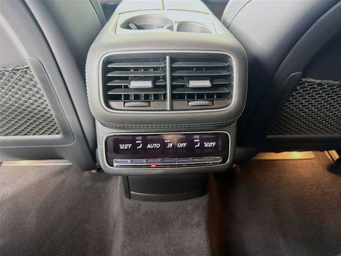 Used 2024 Mercedes-Benz GLS 63 AMG 4MATIC image 20