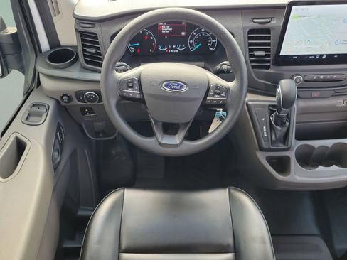 Used 2025 Ford Transit 250 Base image 15