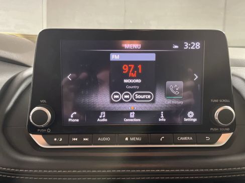 Used 2023 Nissan Rogue SV AWD/4WD image 18