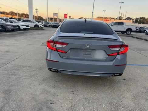 Used 2022 Honda Accord Sport image 21