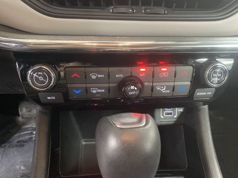 Used 2024 Jeep Compass Limited AWD/4WD image 22