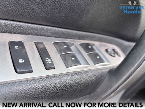 Used 2012 Chevrolet Silverado 1500 LT w/ All-Star Edition RWD image 9