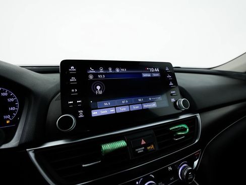 Used 2018 Honda Accord EX-L image 27