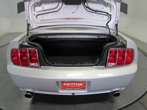 Used 2007 Ford Mustang GT RWD image 19