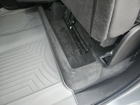 Used 2021 GMC Sierra 1500 SLT w/ SLT Premium Plus Package image 12