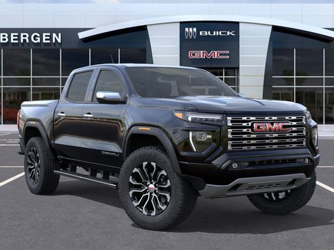 New 2026 GMC Canyon Denali image 7