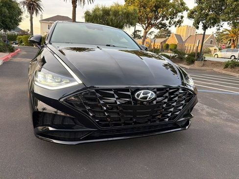 Used 2021 Hyundai Sonata Limited w/ Preferred Accessory Package FWD image 29