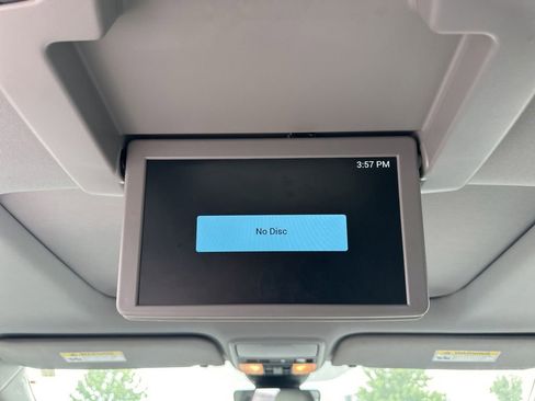 Used 2021 Honda Odyssey Touring image 5