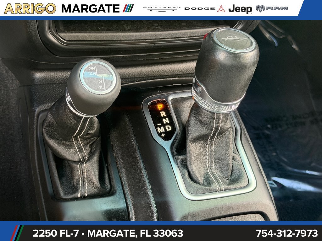 Used 2023 Jeep Gladiator Overland w/ Popular Equipment Package AWD/4WD image 28