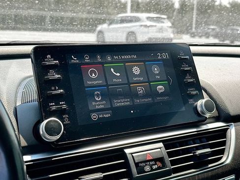 Used 2020 Honda Accord Touring image 22