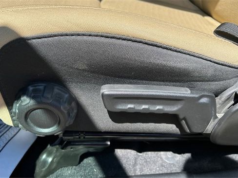 Used 2021 Jeep Wrangler Unlimited Sport image 14