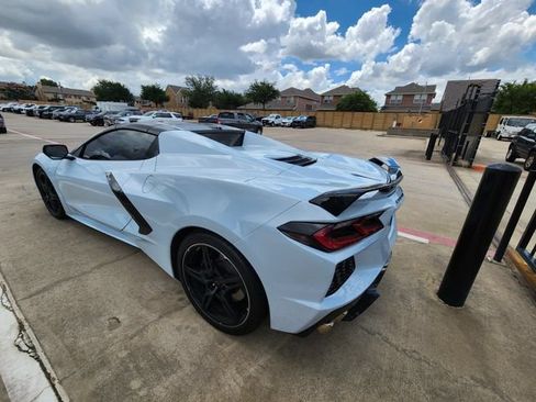 Used 2021 Chevrolet Corvette Stingray Preferred Conv w/ Z51 Performance Package RWD image 6
