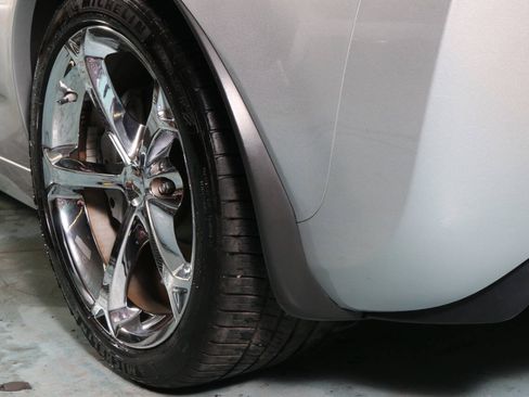 Used 2011 Chevrolet Corvette Grand Sport w/ Preferred Equipment Group RWD image 77