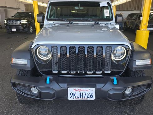 Used 2023 Jeep Wrangler Unlimited w/ 8.4" Radio Group AWD/4WD image 3