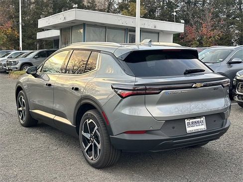 New 2026 Chevrolet Equinox EV LT image 4