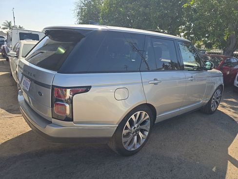 Used 2019 Land Rover Range Rover image 5