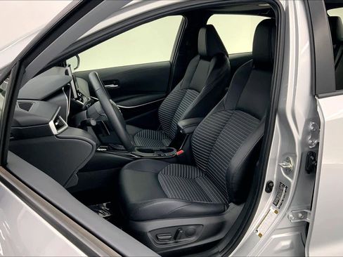 Used 2024 Toyota Corolla XSE image 21