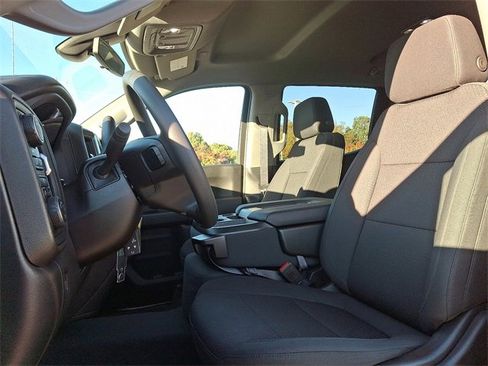 Used 2022 Chevrolet Silverado 1500 Custom Trail Boss w/ Safety Confidence Package image 13