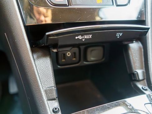 Used 2022 Buick Encore Preferred w/ Safety Package image 30