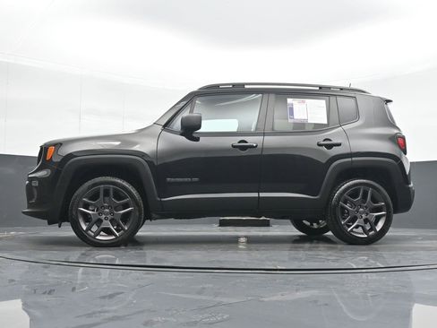 Used 2021 Jeep Renegade Latitude w/ Sun & Sound Group image 18