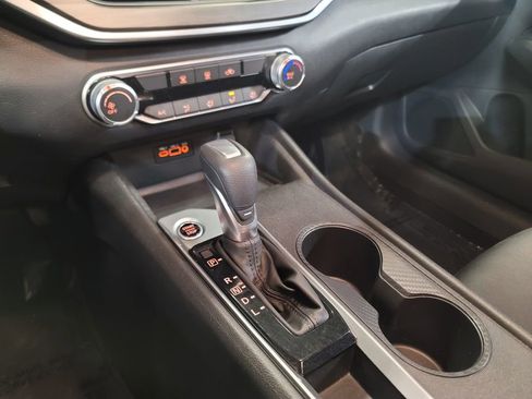 Certified 2025 Nissan Altima 2.5 SV image 18