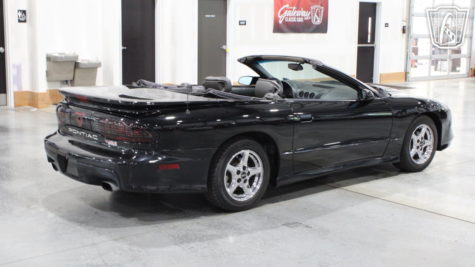 Used 1997 Pontiac Firebird Trans Am w/ Ram Air Performance Pkg RWD image 4