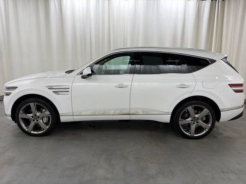 Used 2024 Genesis GV80 3.5T w/ Prestige Package AWD/4WD image 3