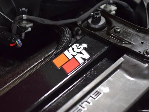 Used 2017 Ford Mustang Shelby GT350 w/ Electronics Package image 27