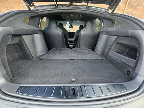 Used 2023 Tesla Model X image 80