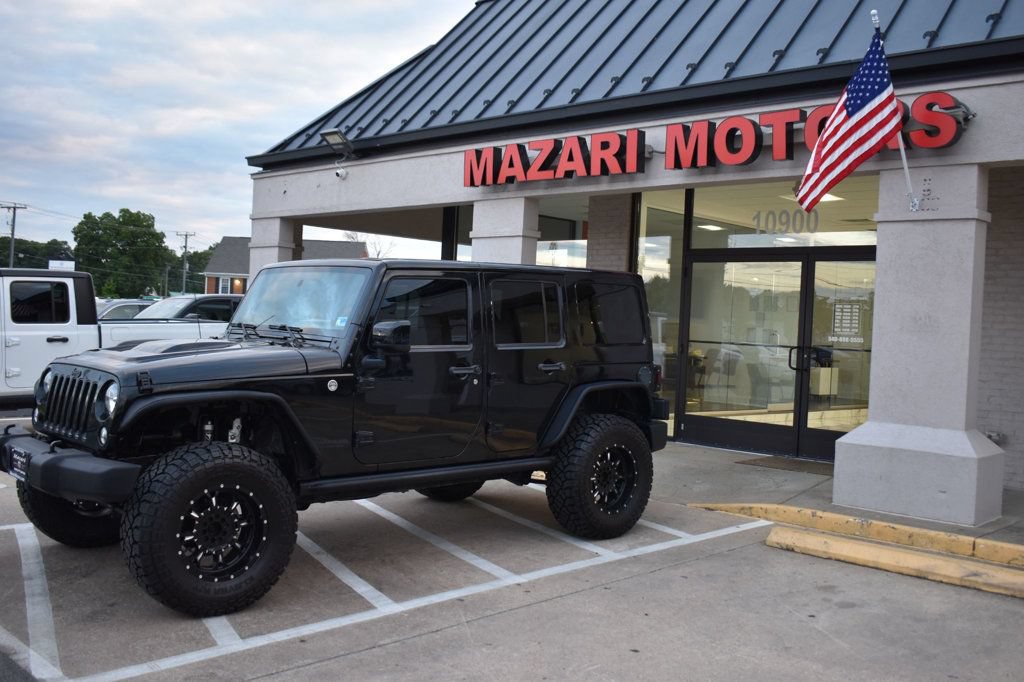 Used 2015 Jeep Wrangler Unlimited Sahara AWD/4WD image 7