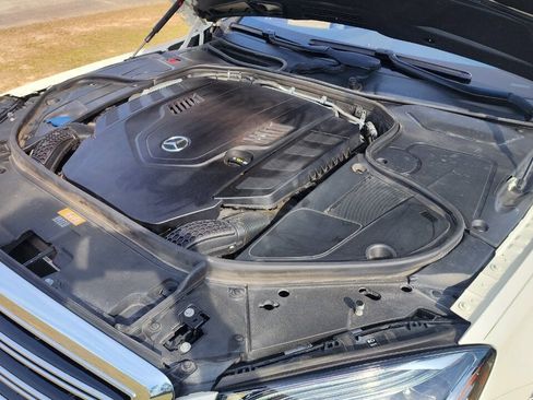 Used 2018 Mercedes-Benz S 560 Sedan image 77
