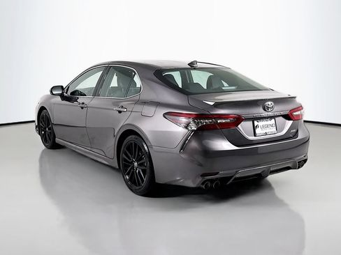 Used 2023 Toyota Camry XSE FWD image 7