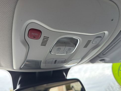 Used 2019 Jeep Renegade Limited w/ UConnect 8.4 Nav Group image 67