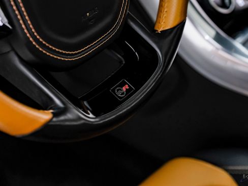 Used 2020 Land Rover Range Rover Sport SVR image 45